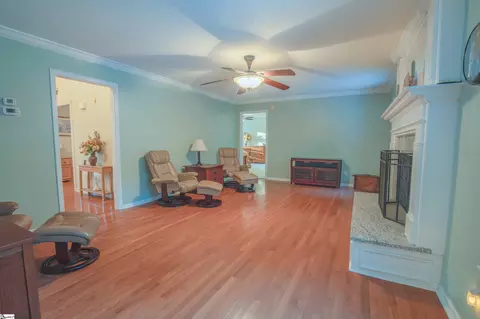 210 Windham Ln, Easley, SC 29642 photo 8