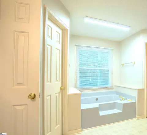 210 Windham Ln, Easley, SC 29642 photo 19