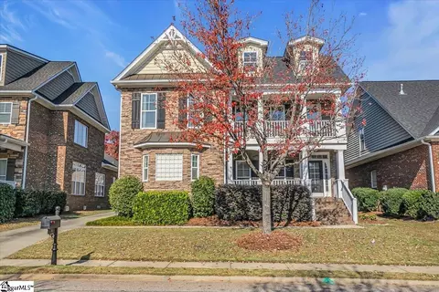 8 Firnstone Ct, Greenville, SC 29607