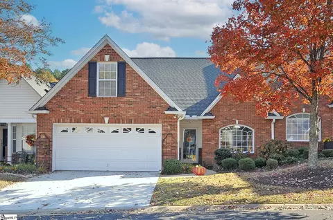 824 Woodsford Dr, Greenville, SC 29615