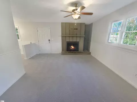 142 Excelsior Dr, Easley, SC 29640 photo 3
