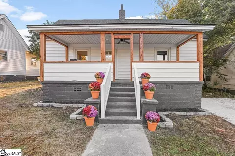 21 Taylor St, Greenville, SC 29605