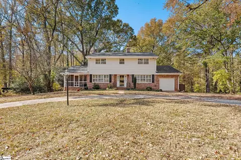 28 Garden Ter, Greenville, SC 29609
