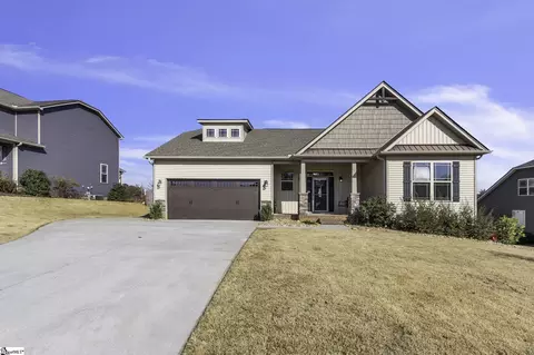 412 Golden Amber Ln, Greer, SC 29651