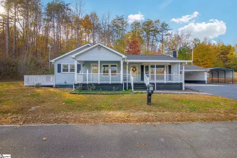 359 Griffin Church Rd, Pickens, SC 29671