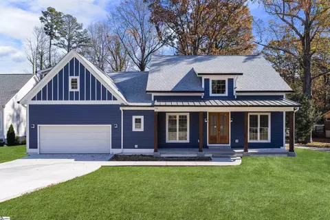 9 Greenwood Ave # A, Greenville, SC 29615
