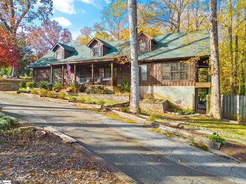 1703 Pelham Rd, Greenville, SC 29615