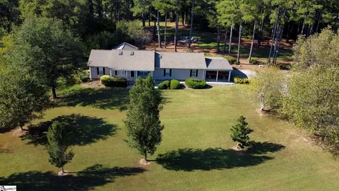 126 Tall Pines Rd, Fountain Inn, SC 29644
