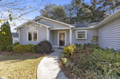 101 Woodtrace Cir, Greenville, SC 29615