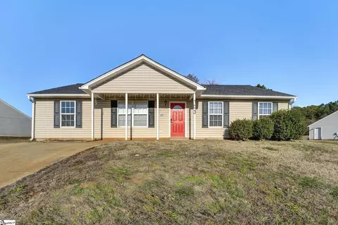 103 Labonte Dr, Piedmont, SC 29673