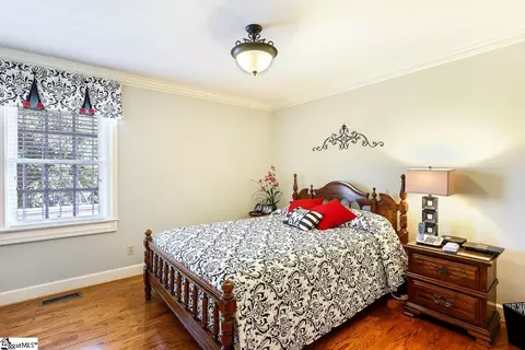 109 Ascot Dr, Greer, SC 29651 photo 17