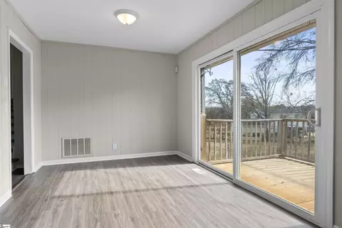 2403 E Tyger Bridge Rd, Greer, SC 29651 photo 6