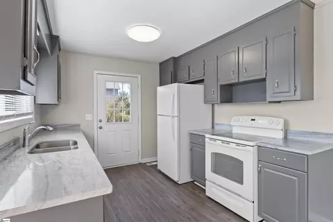 2403 E Tyger Bridge Rd, Greer, SC 29651 photo 4