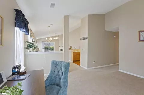 403 Hampton Ridge Dr, Greer, SC 29651 photo 7