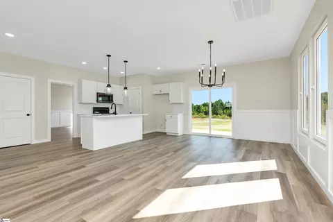 138 Lowe Rd, Chesnee, SC 29323 photo 7