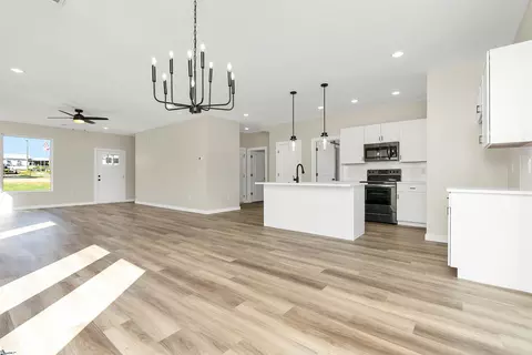 138 Lowe Rd, Chesnee, SC 29323 photo 8