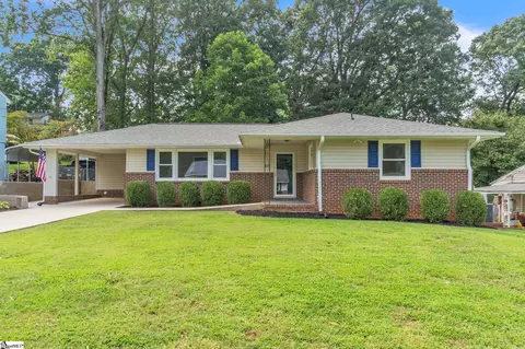 212 W Dorchester Blvd, Greenville, SC 29605