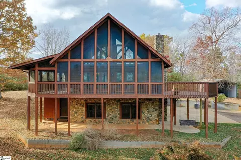 288 Pace Bridge Rd, Marietta, SC 29661