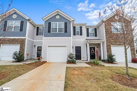 211 Northridge Ct, Easley, SC 29642