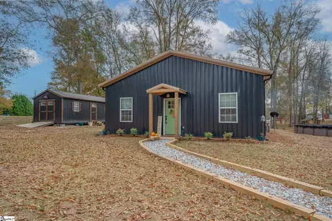 109 Rocky Top Rd, Waterloo, SC 29384