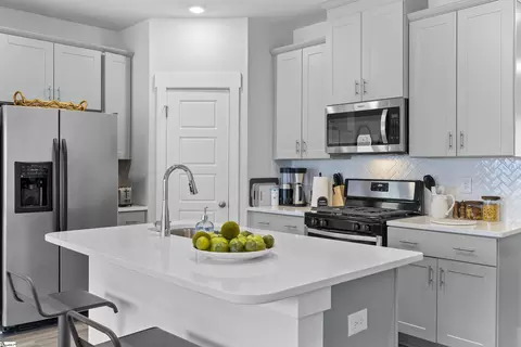 842 Thread Way, Greer, SC 29651 photo 5