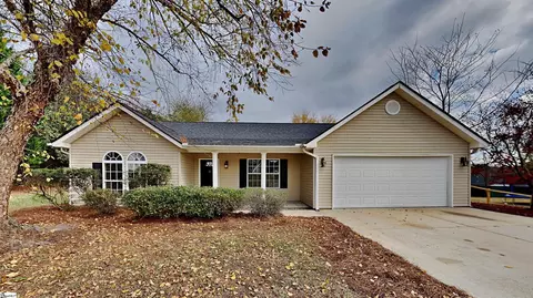 10 Casting Ct, Taylors, SC 29687