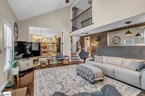 204 Lytle St, Greer, SC 29650 photo 13