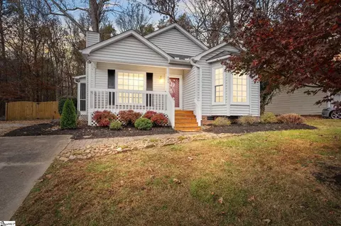 404 Dunwoody Dr, Simpsonville, SC 29681