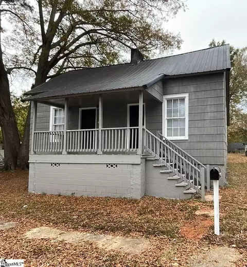 29 Blake St, Belton, SC 29627