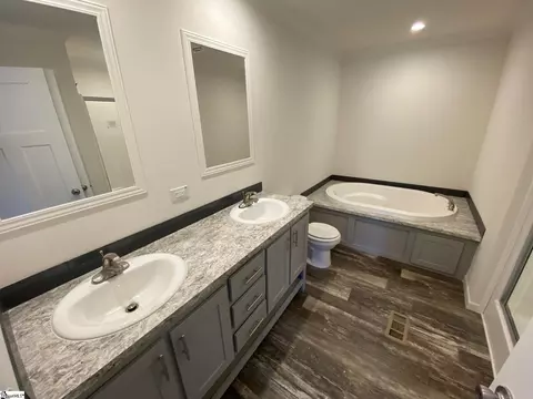 684 Whitten Rd, Waterloo, SC 29384 photo 9