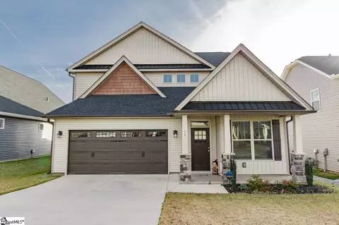 11 Royal Pine Way, Greer, SC 29650