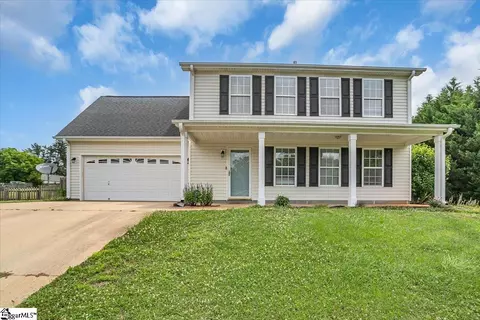 207 Bitternut Ln, Taylors, SC 29687