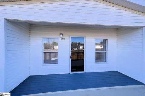 908 Turner Hill Rd, Easley, SC 29642 photo 3