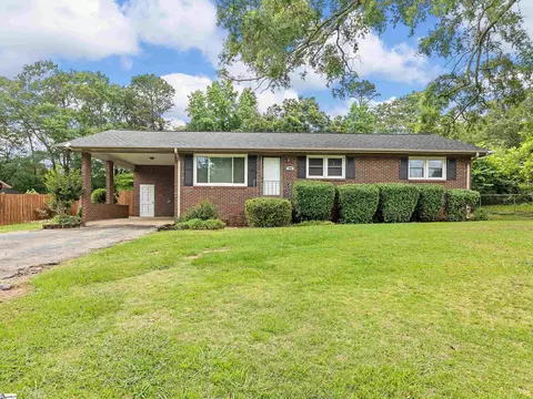 300 Mt Zion Rd, Spartanburg, SC 29303