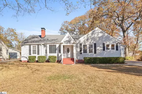 9 Claremore Ave, Greenville, SC 29607