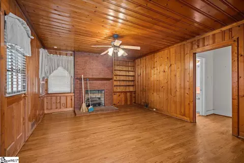 102 Fleming Dr, Greer, SC 29650 photo 8