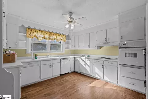 102 Fleming Dr, Greer, SC 29650 photo 7