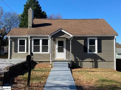 206 Sunshine Ave, Greenville, SC 29609