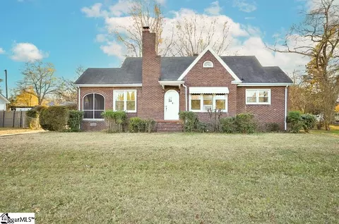 1003 W Parker Rd, Greenville, SC 29617