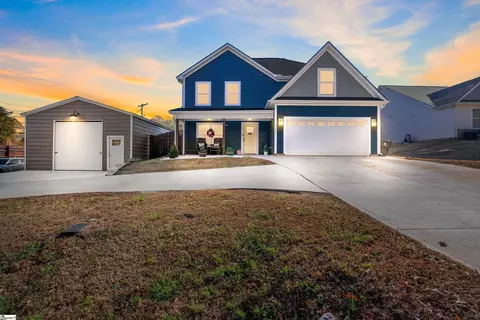 2636 Holliday Rd, Greer, SC 29651