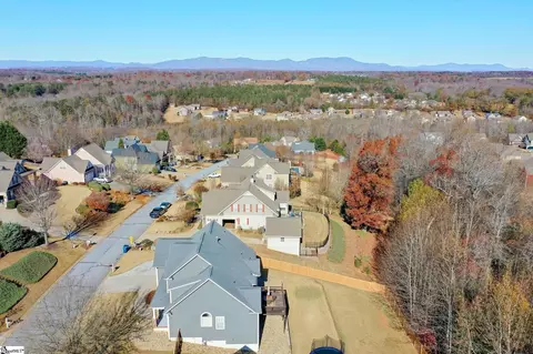 112 Elevation Ct, Greer, SC 29651 photo 3