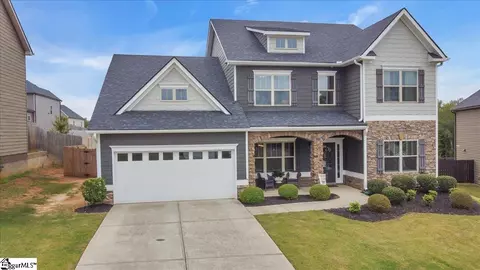 35 Winged Bourne Ct, Simpsonville, SC 29680