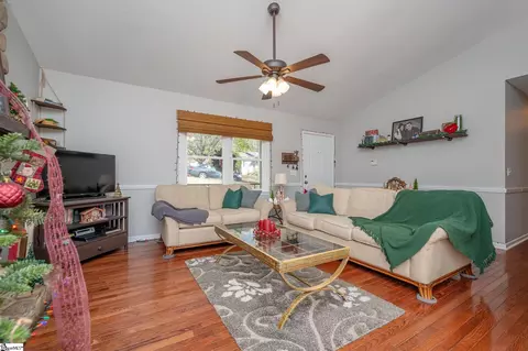 111 Beaver Creek Ct, Marietta, SC 29661 photo 7