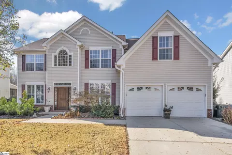 104 Loebs Ct, Greenville, SC 29607