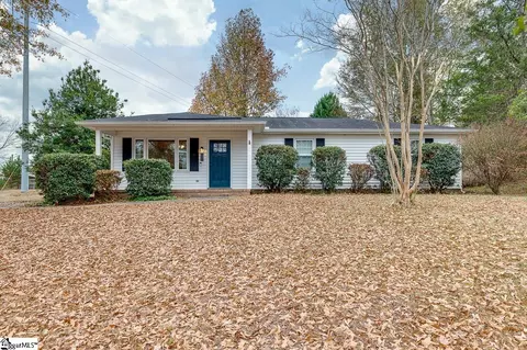 12 Rawood Dr, Travelers Rest, SC 29690