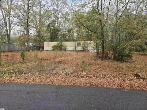 102 Baldwin St, Honea Path, SC 29654 photo 3