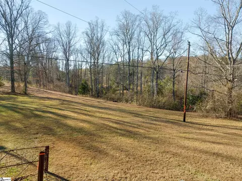 4611 Howe Rd, Greer, SC 29651