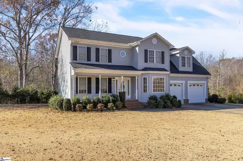 403 Opie Tree Ct, Fountain Inn, SC 29644