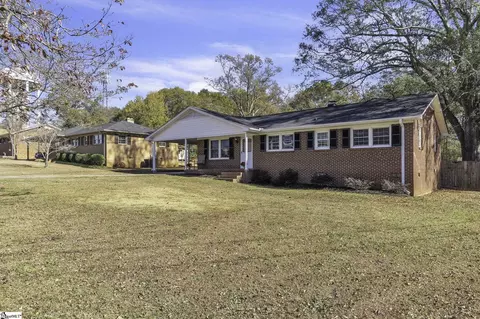 308 Hillcrest Dr, Greer, SC 29651 photo 2