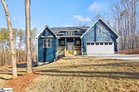 70 Mush Creek Hill Rd, Travelers Rest, SC 29690